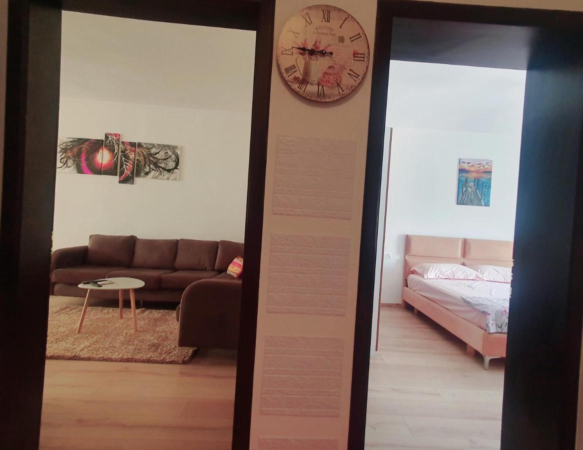 Apartment In The Heart Of Tirana , Bllok Exteriér fotografie